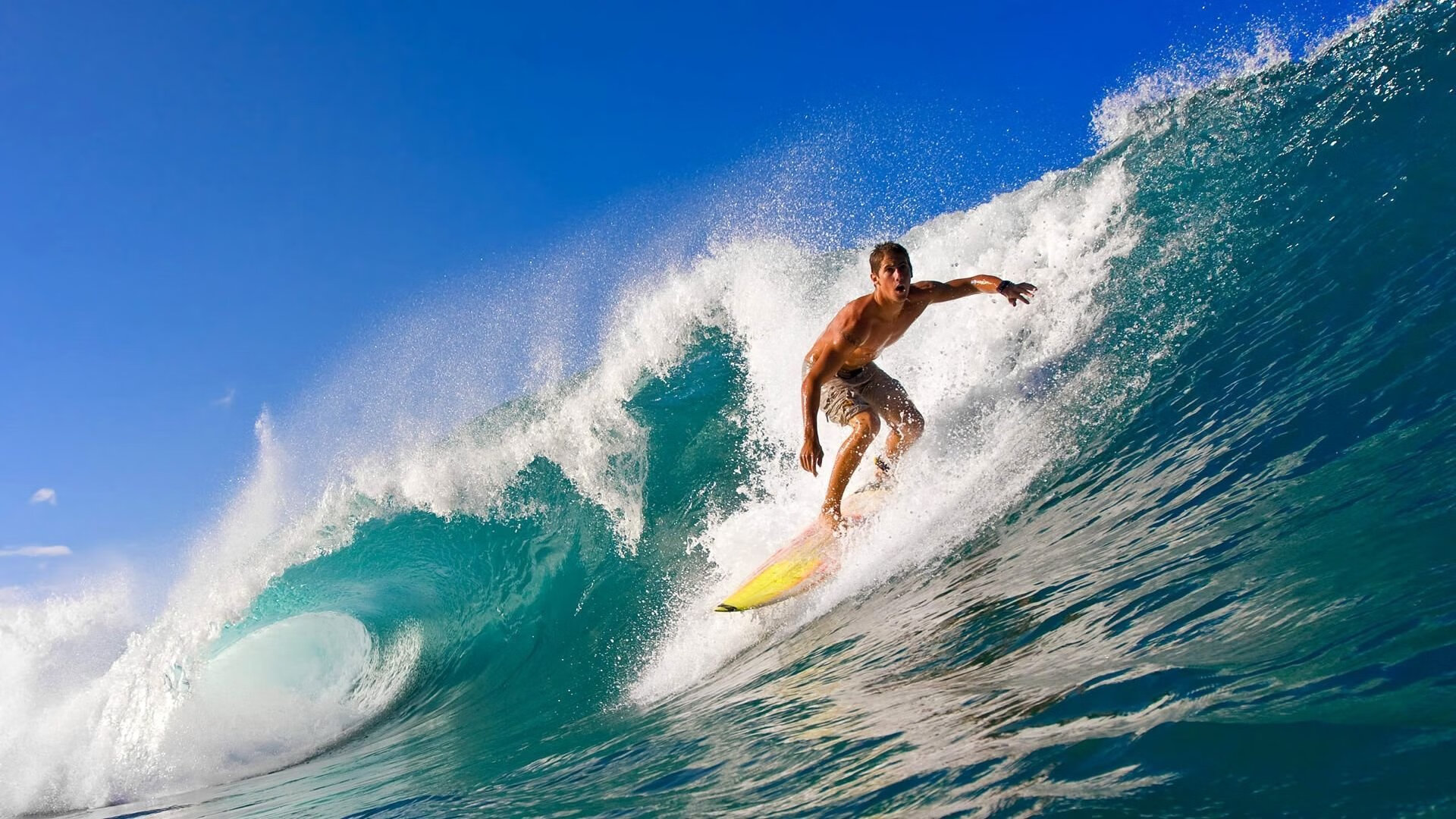 切尔西爆冷2-2战平卡拉巴赫，欧冠小组赛形势复杂，切尔西巴塞罗那欧冠